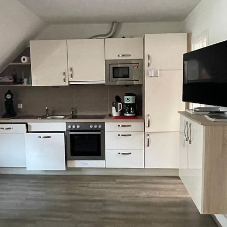 Haus Julianne, Wohnung Backbord, Familie Poppinga นอร์เดอร์ไน ภายนอก รูปภาพ