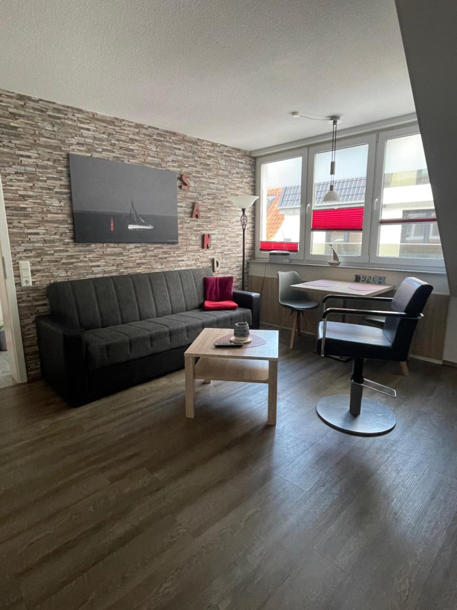 Haus Julianne, Wohnung Backbord, Familie Poppinga นอร์เดอร์ไน ภายนอก รูปภาพ